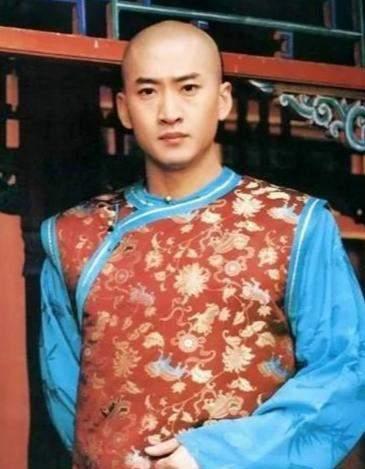 周杰最新八卦爆料,揭秘娱乐圈新晋情侣的甜蜜瞬间  第3张