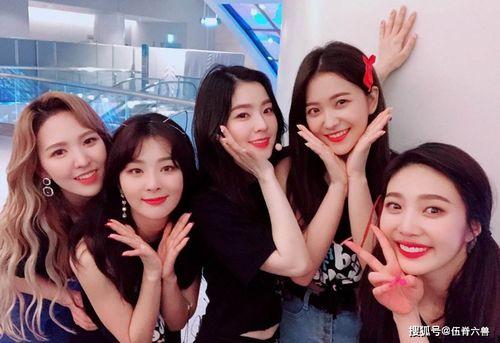 女团返场最新爆料视频,精彩瞬间回顾,粉丝期待再燃 第1张 女团返场最新爆料视频,精彩瞬间回顾,粉丝期待再燃 第1张